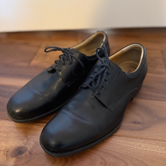 Johnston & Murphy Other - Johnston & Murphy Black Leather Oxfords